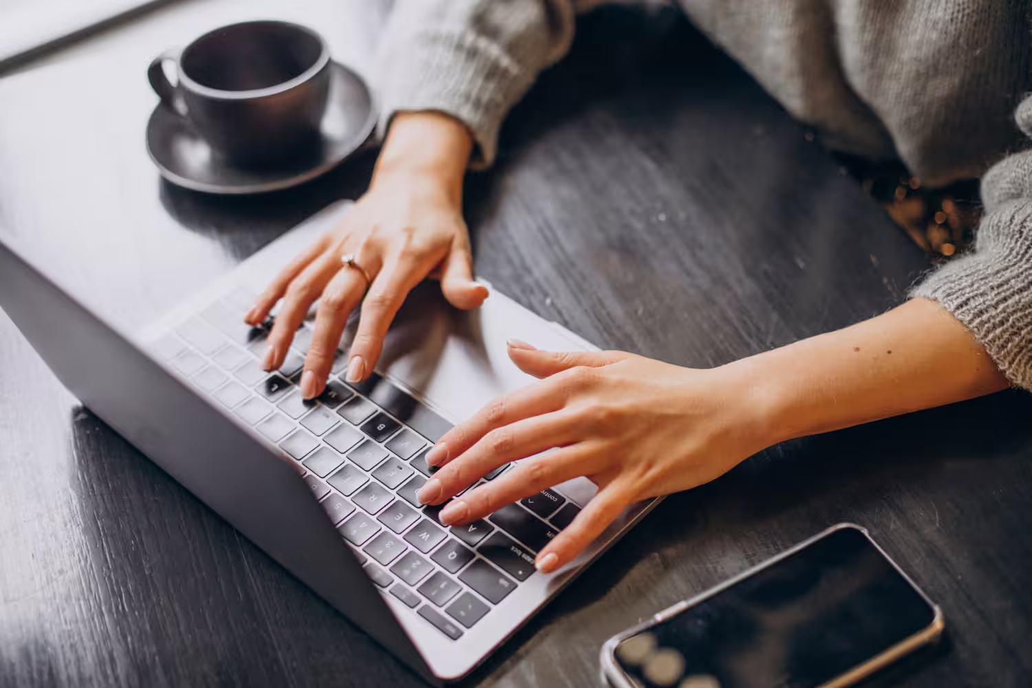 Koszty i ROI Wdrożenia PPWR w sklepach internetowych z dużą liczbą SKU - 1